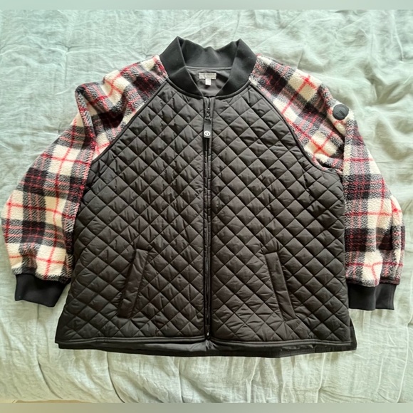 Talbots Jackets & Blazers - T by Talbots Sherpa Quilted Bomber Jacket Chilly Plaid Size 2X Black Quilted